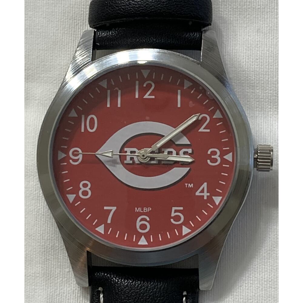 New Cincinnati Reds Bear Style Sparo Men's Sports Watch Black Leather Band